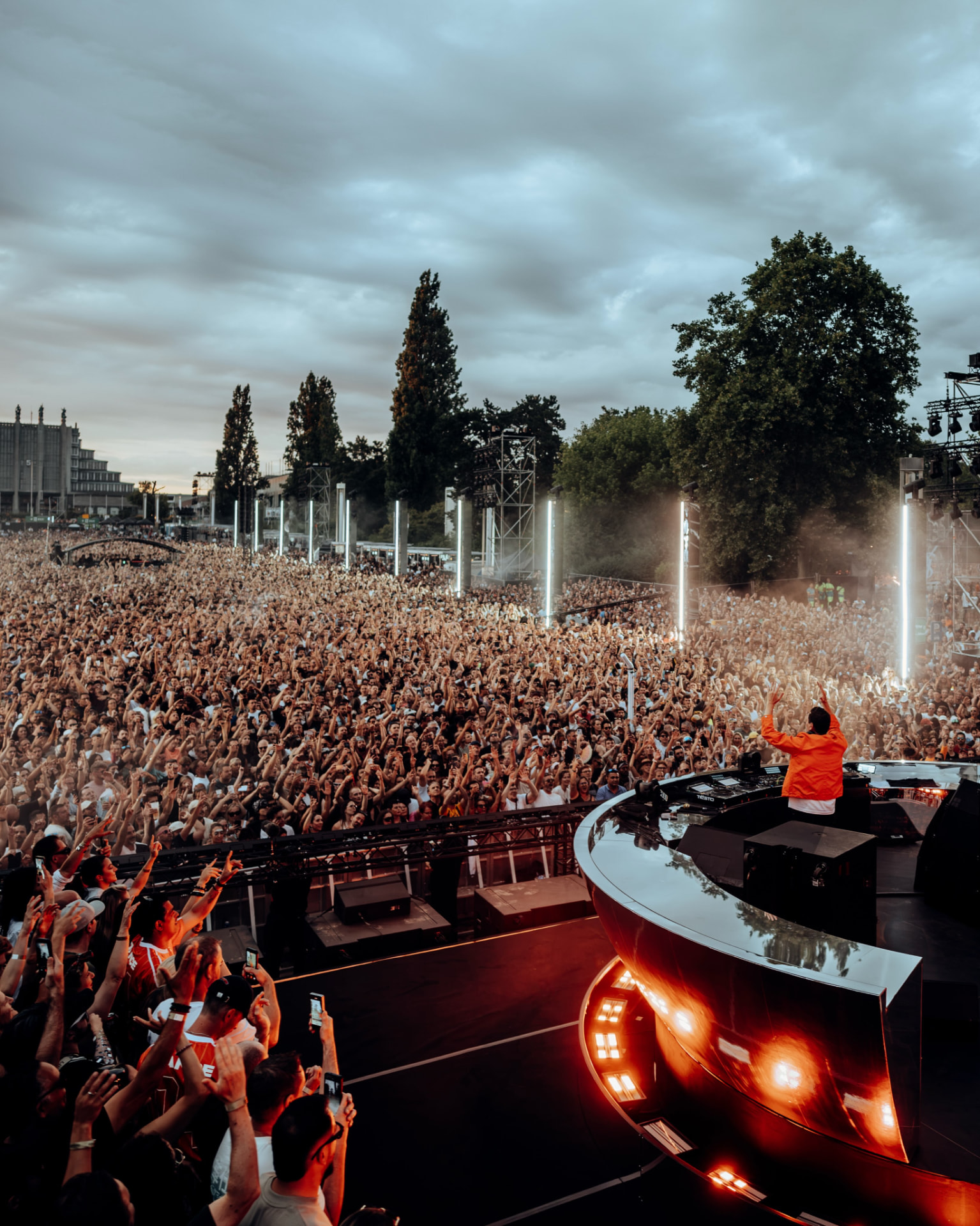 Hangar — Tiësto